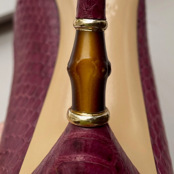 GUCCI SNAKESKIN PUMPS - Picture 11 of 12